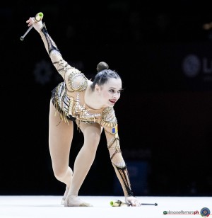 aa f dragan annaliese rou ph simone ferraro sfa05910 copia